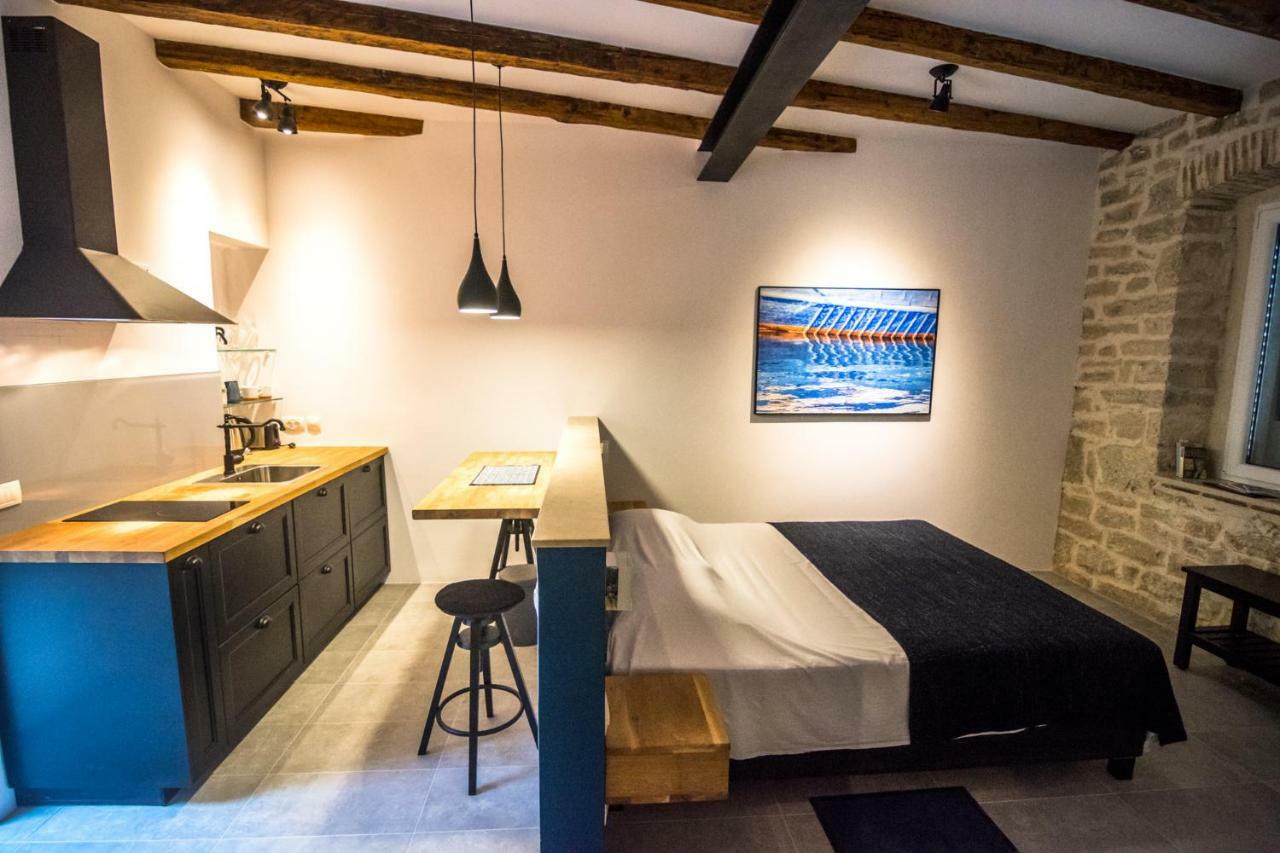 Studio Bluestone โรวีน ภายนอก รูปภาพ